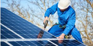 Installation Maintenance Panneaux Solaires Photovoltaïques à Carnoux-en-Provence
